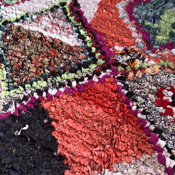 Vibrant Boucherouite Moroccan Handmade Rug - 7’2”X4’7" - Authentic carpet - Picture 2 of 8